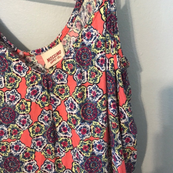 Patterned tank - Picture 3 of 3